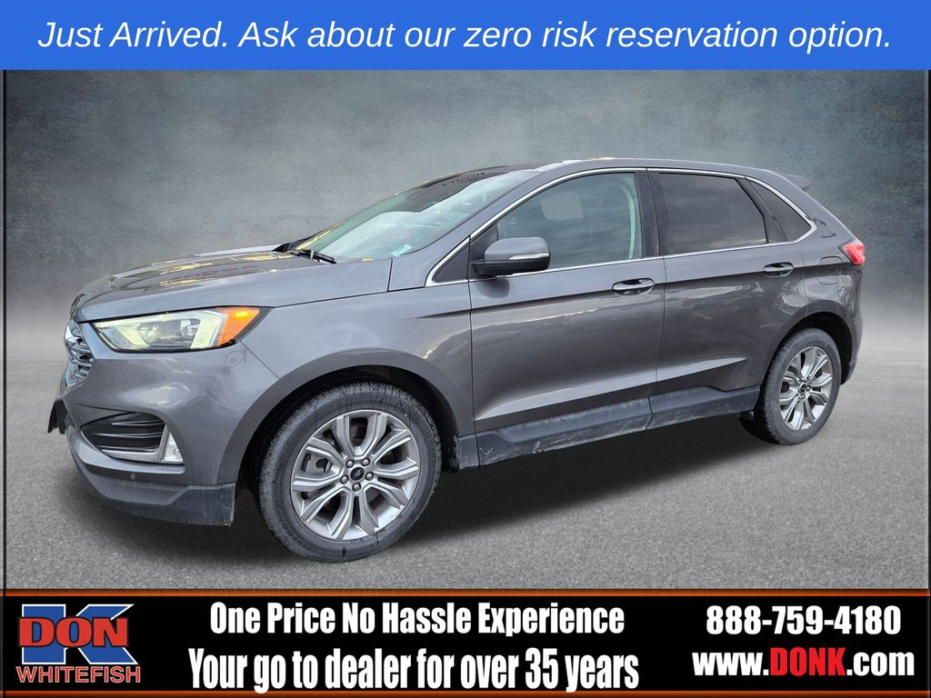 2024 Ford Edge Titanium photo 2