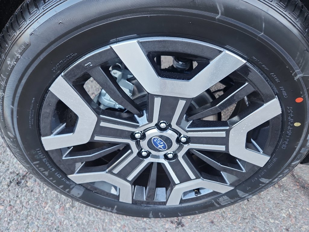 2026 Subaru Outback Touring XT - Photo 10