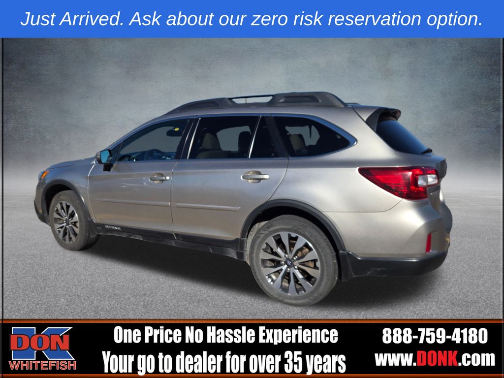 2015 Subaru Outback 2.5i Limited photo 3
