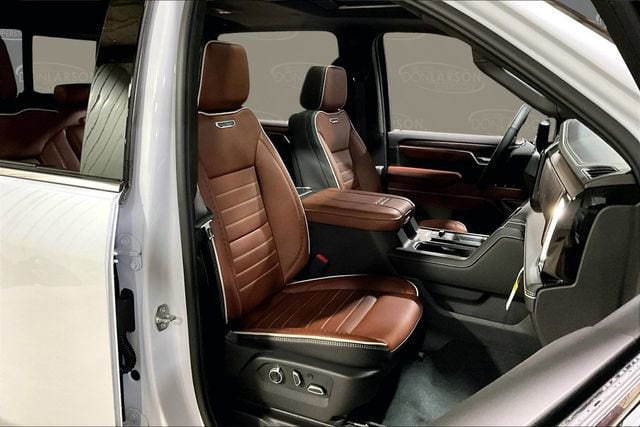 2026 GMC Sierra 3500HD Denali Ultimate - Photo 12