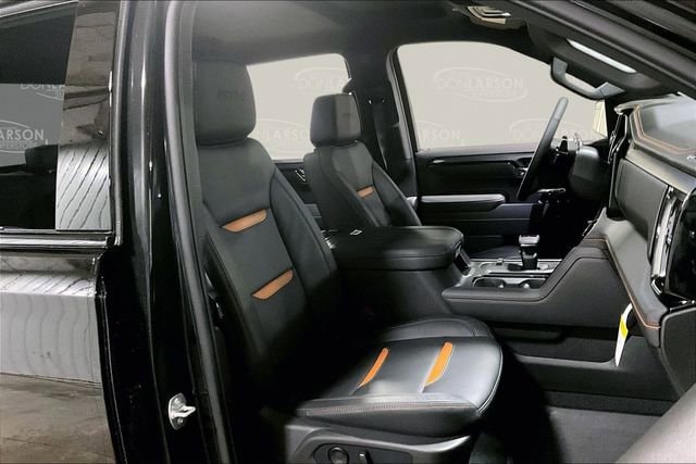 2026 GMC Sierra 1500 AT4 - Photo 11