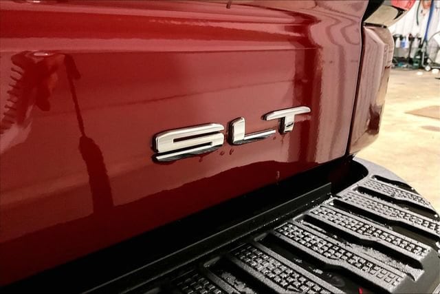 2026 GMC Sierra 1500 SLT - Photo 6