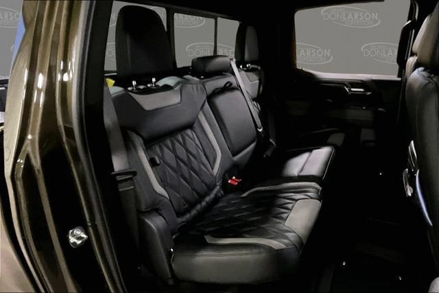 2026 GMC Sierra 1500 AT4 - Photo 13