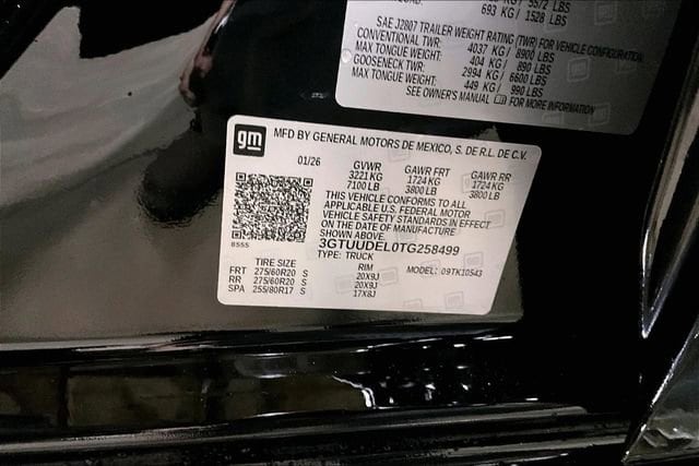 2026 GMC Sierra 1500 SLT - Photo 15