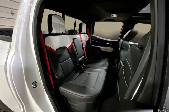 2026 GMC Canyon AT4X - Photo 13