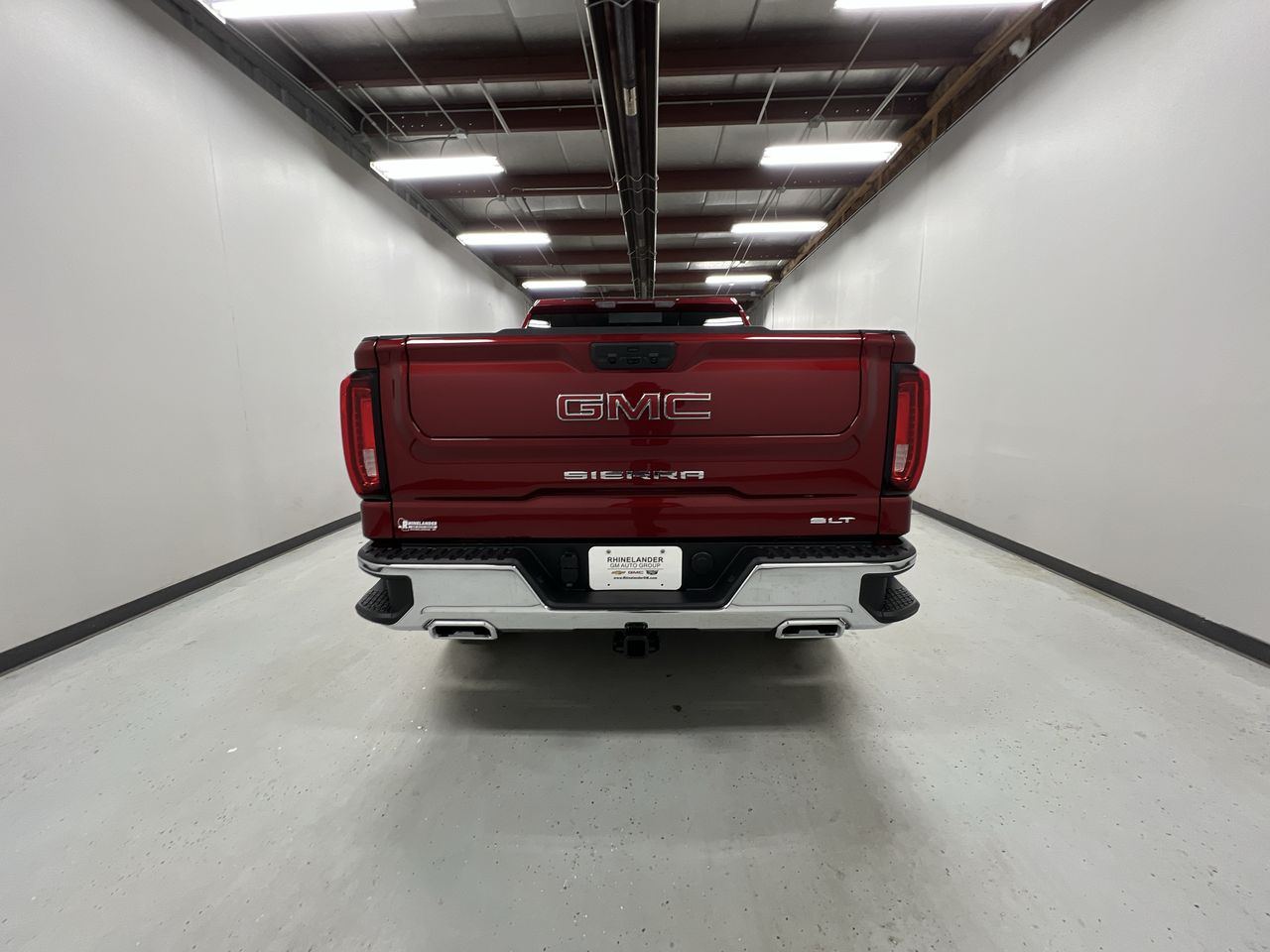 2026 GMC Sierra 1500 SLT - Photo 21