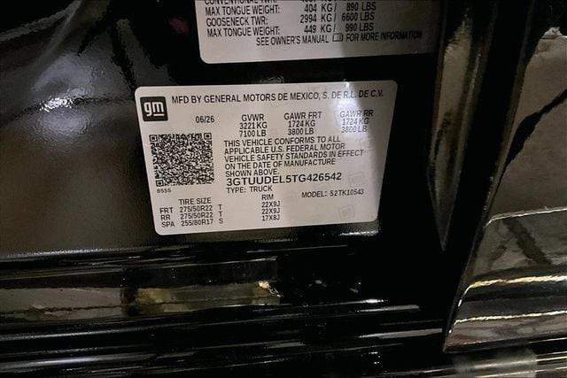 2026 GMC Sierra 1500 SLT - Photo 9