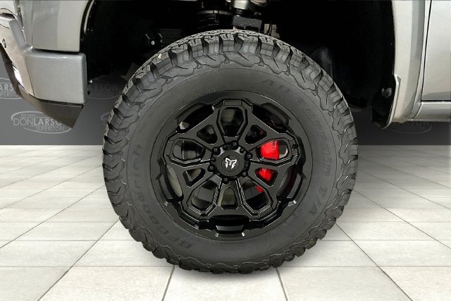 2025 GMC Sierra 1500 AT4 - Photo 10