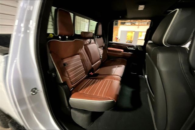 2026 GMC Sierra 3500HD Denali Ultimate - Photo 13