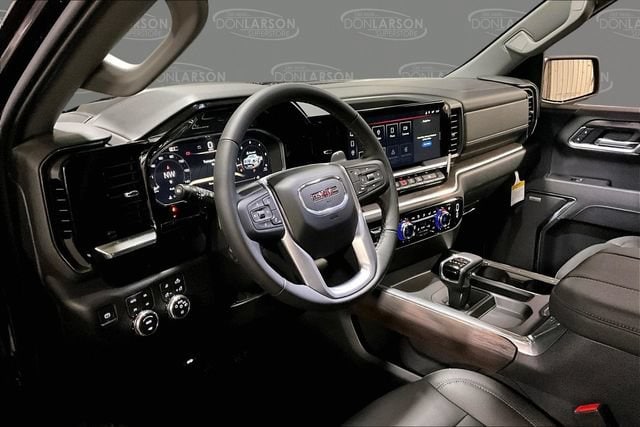 2026 GMC Sierra 1500 SLT - Photo 9