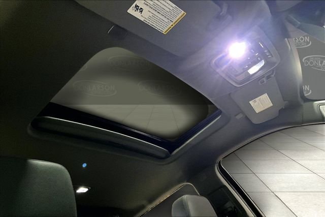 2026 GMC Sierra 1500 SLT - Photo 6