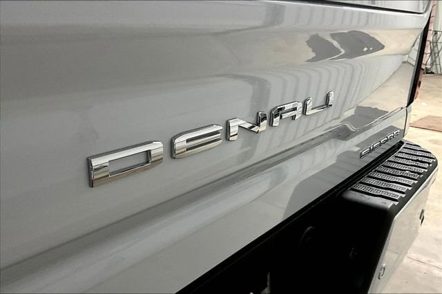 2026 GMC Sierra 3500HD Denali Ultimate - Photo 7