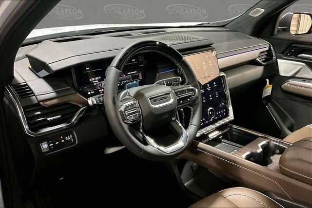 2026 GMC Acadia Denali Ultimate - Photo 9