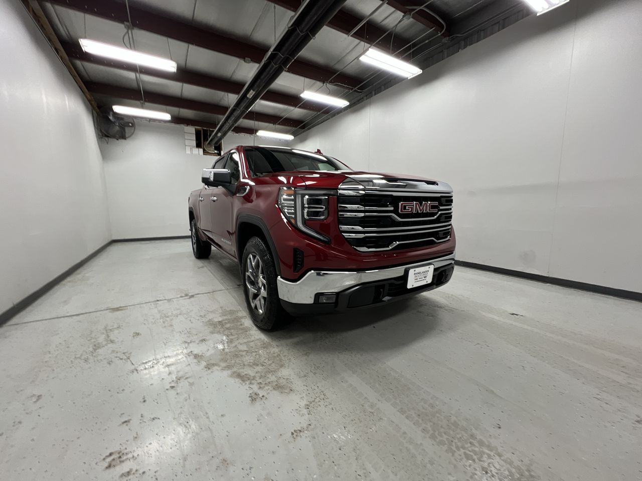2026 GMC Sierra 1500 SLT - Photo 16