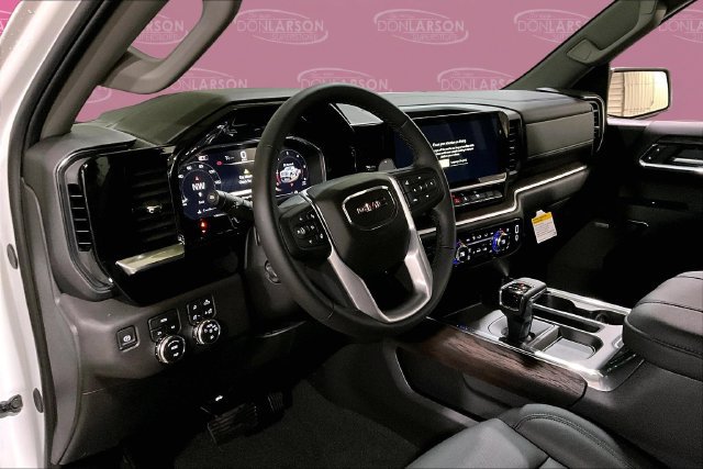 2026 GMC Sierra 1500 SLT - Photo 9