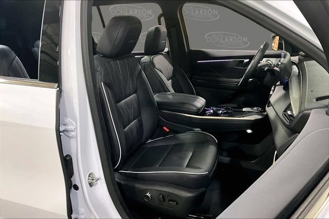 2026 Buick Enclave Avenir - Photo 12