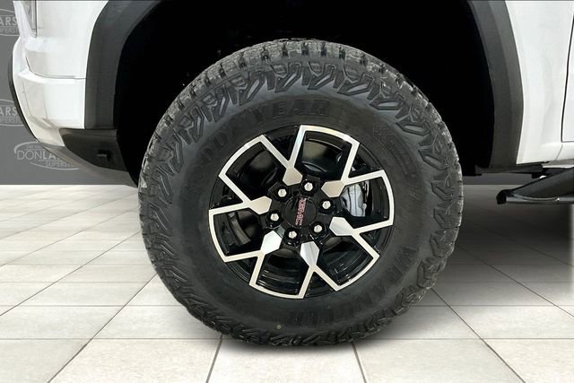 2026 GMC Canyon AT4X - Photo 8