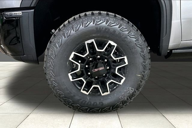 2026 GMC Sierra 2500HD AT4X - Photo 8