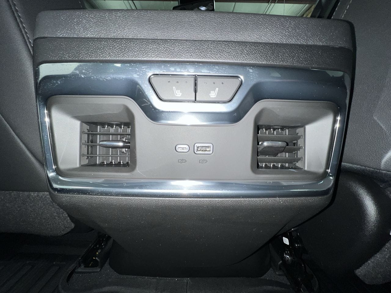 2026 GMC Sierra 1500 SLT - Photo 36