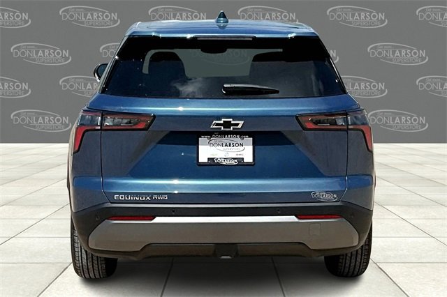 2026 Chevrolet Equinox LT photo 4