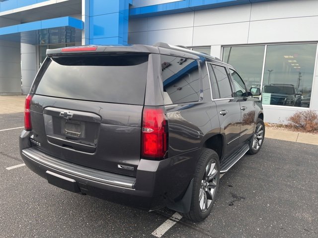 2017 Chevrolet Tahoe Premier photo 2