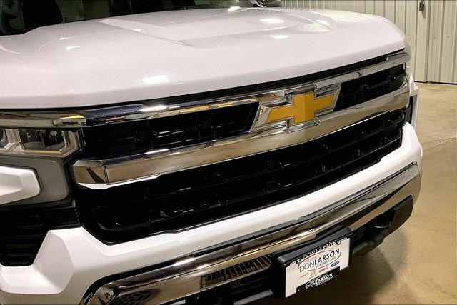 2023 Chevrolet Silverado 1500 LT - Photo 11