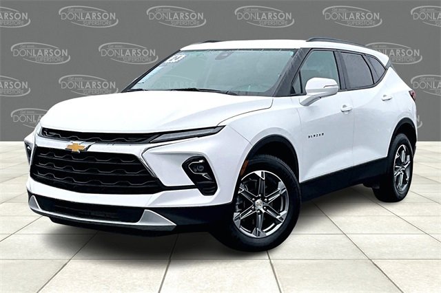 2024 Chevrolet Blazer 3LT photo 2