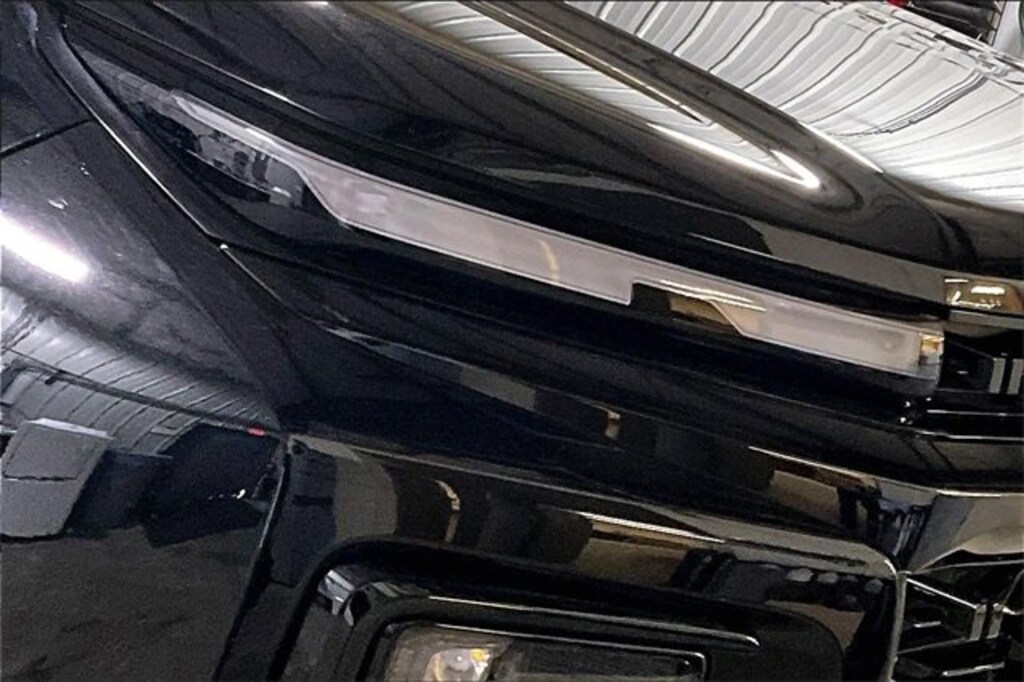 Used 2024 Chevrolet Traverse RS SUV