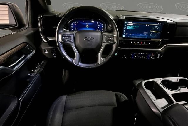 2022 Chevrolet Silverado 1500 RST - Photo 19