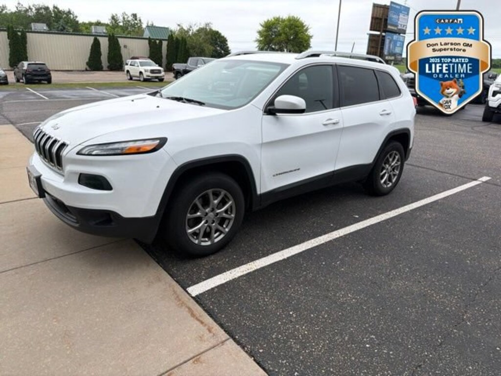Used 2018 Jeep Cherokee Latitude Plus 4x4 SUV