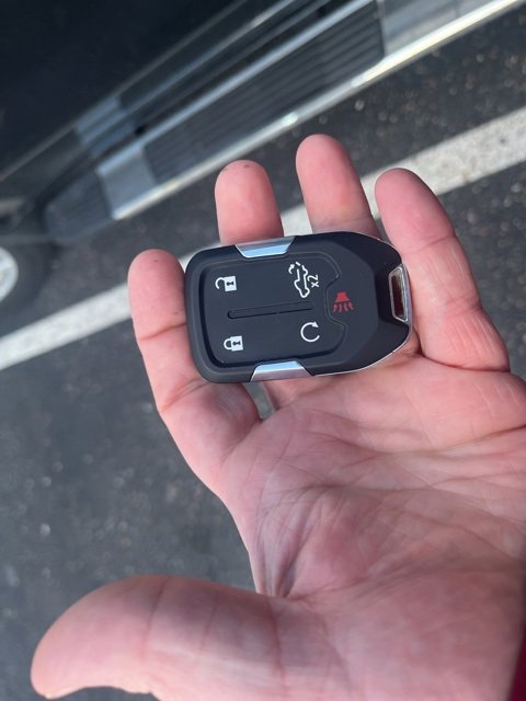 2019 Chevrolet Silverado 1500 LT photo 4