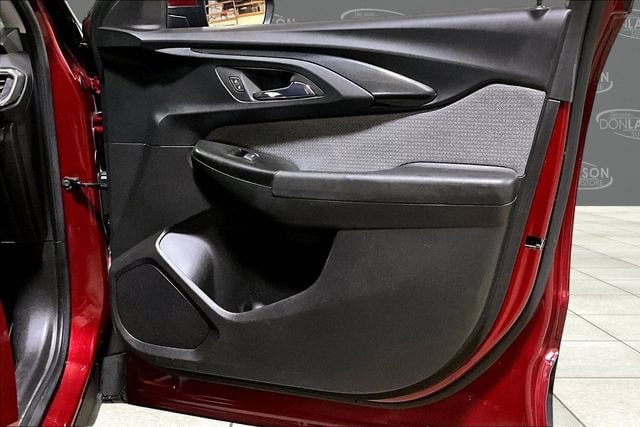 2023 Chevrolet TrailBlazer LT - Photo 12