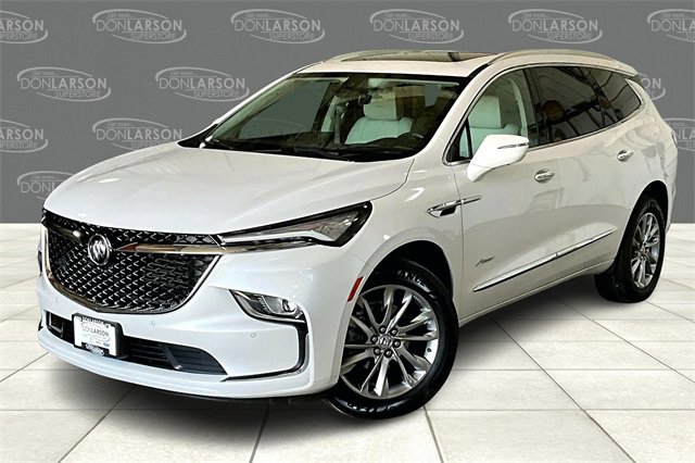 2023 Buick Enclave Avenir photo 3