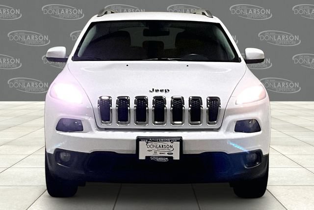 Used 2018 Jeep Cherokee Latitude Plus with VIN 1C4PJMLB1JD610399 for sale in Baraboo, WI