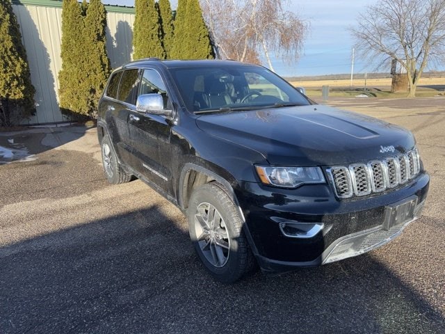 2017 Jeep Grand Cherokee Limited's photo