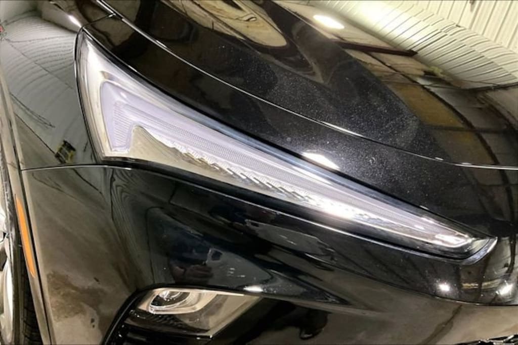 Used 2025 Buick Envista Avenir SUV