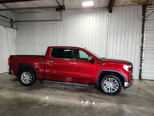 Used 2021 GMC Sierra 1500 SLT with VIN 3GTU9DED9MG429407 for sale in Baraboo, WI