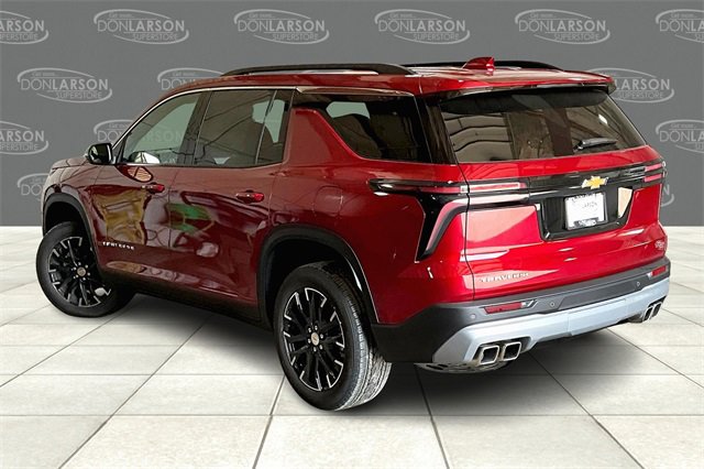 2026 Chevrolet Traverse photo 2