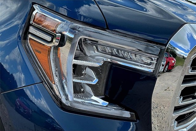 2020 Gmc Sierra 1500 SLT photo 2