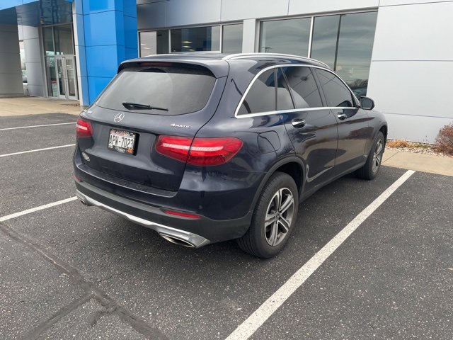 2018 Mercedes Benz GLC 300 photo 3