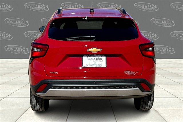 2026 Chevrolet Trax LT photo 4