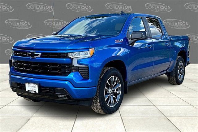 2022 Chevrolet Silverado 1500 RST photo 3