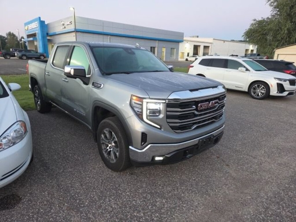 Used 2026 GMC Sierra 1500 SLT Truck Crew Cab