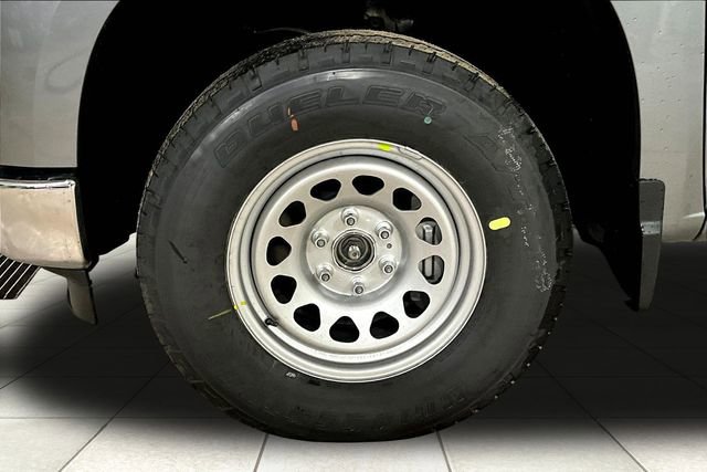 View vehicle photo 6