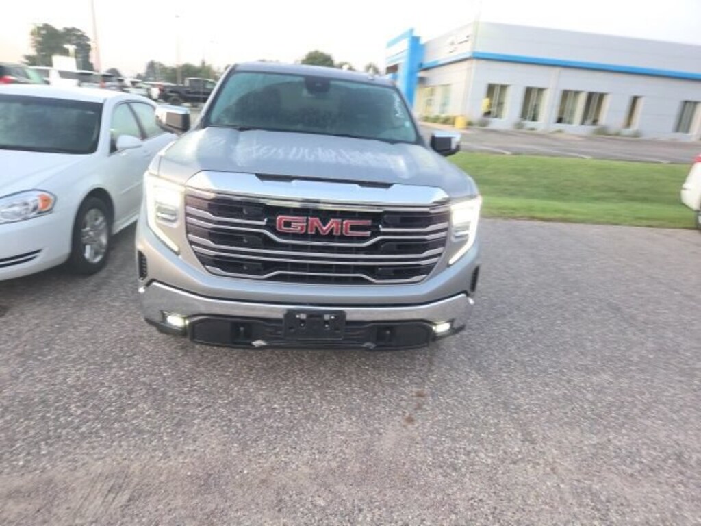 Used 2026 GMC Sierra 1500 SLT Truck Crew Cab