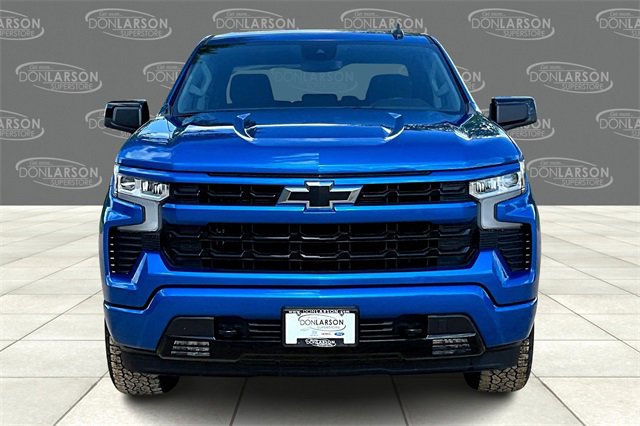 2022 Chevrolet Silverado 1500 RST photo 2