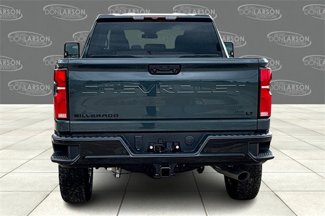 2026 Chevrolet Silverado 2500HD LT photo 4