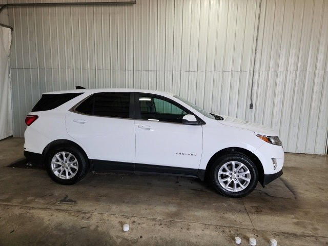 Used 2021 Chevrolet Equinox LT with VIN 3GNAXUEV5ML351904 for sale in Baraboo, WI