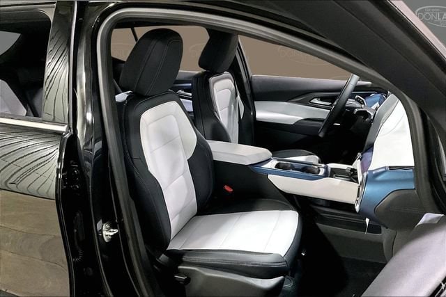 2026 Chevrolet Equinox EV 2LT - Photo 10