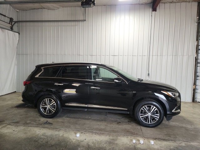 Used 2017 INFINITI QX60 Base with VIN 5N1DL0MM5HC503602 for sale in Baraboo, WI